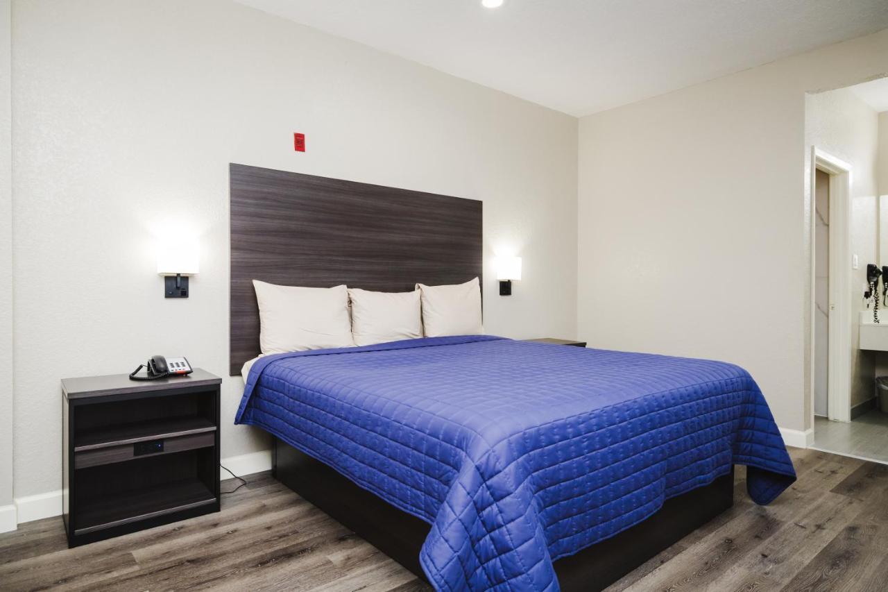Winchester Inn And Suites Humble/Iah/North Houston Exterior foto
